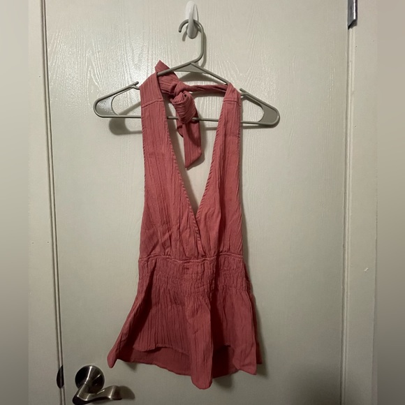 COPY - Halter top - Picture 3 of 8